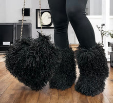 Load image into Gallery viewer, Very Furry Boots And Heart Bag Set