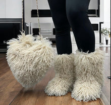 Load image into Gallery viewer, Very Furry Boots And Heart Bag Set